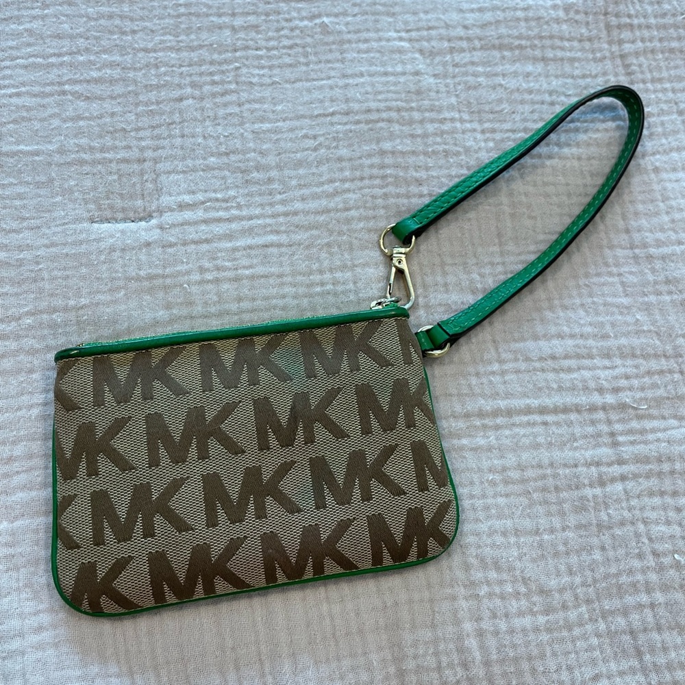 Michael Kors wristlet